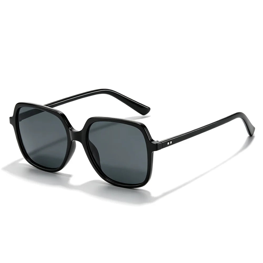 New Square Rivets Sunglasses Fashion Gradient Shades UV400 Men/Women Outdoor Punk Sun Glasses
